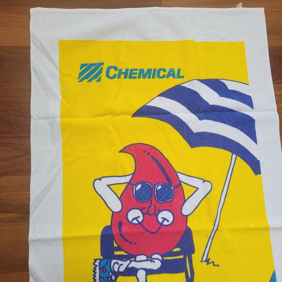 Red Cross Chemical Bank Vintage Towel Blood Donation Beach Giveaway Made USA - Picture 3 of 9